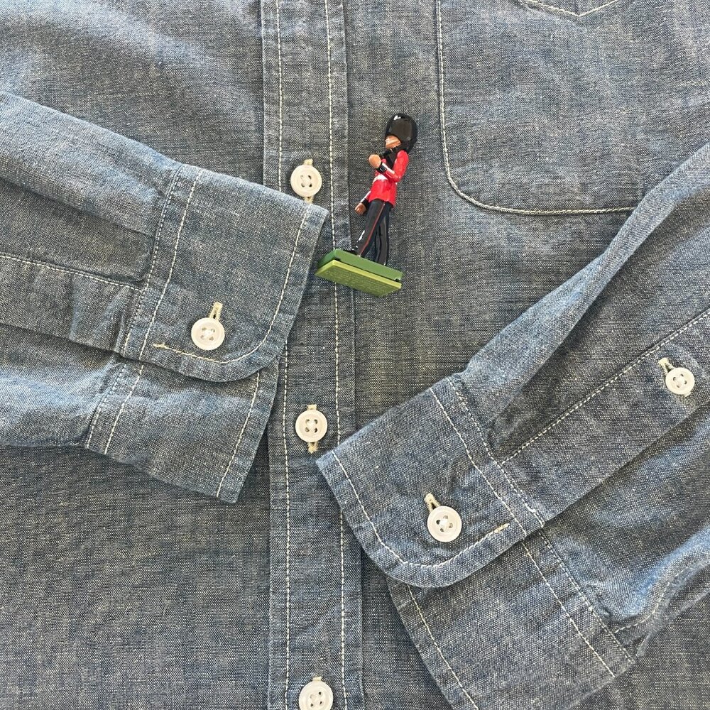 NWOT J.Crew Men's M Slim Fit Japanese Chambray Shirt Retail $98 - Picture 5 of 9